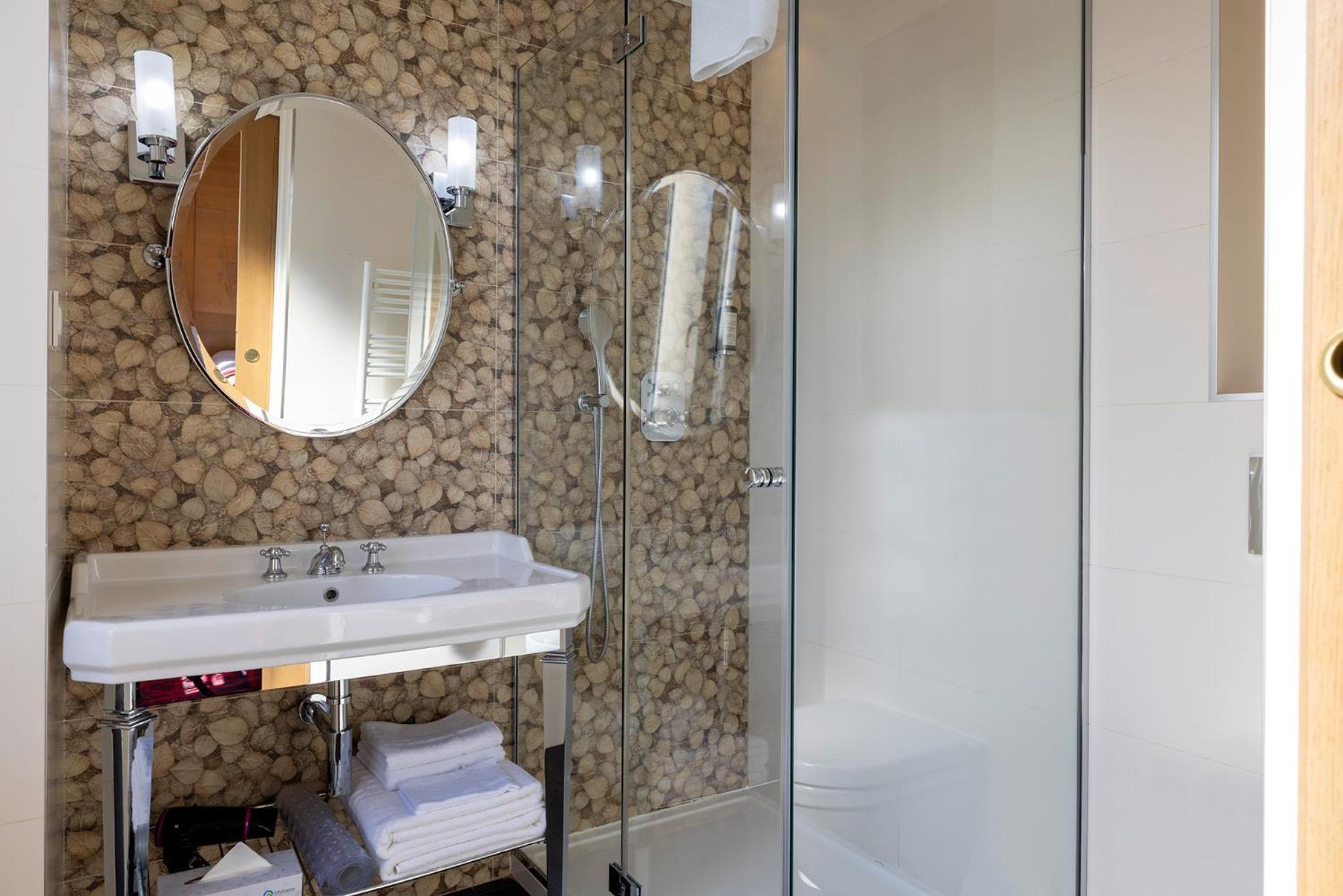 Hotel Muguet Paris Bagian luar foto