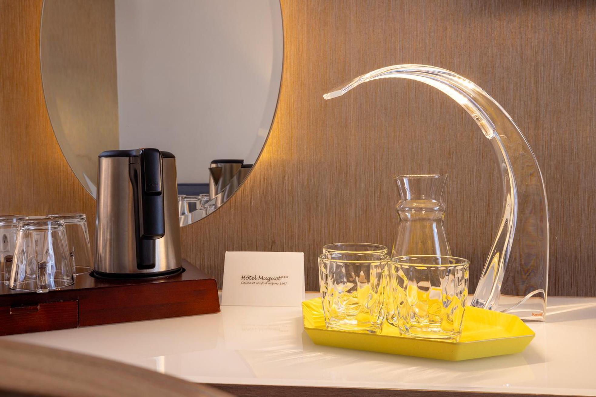 Hotel Muguet Paris Bagian luar foto